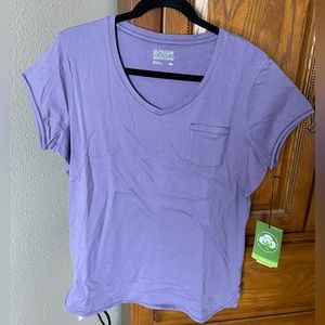 Outdoor Research Annalise cap sleeve v-neck t-shirt. Woman’s XL.